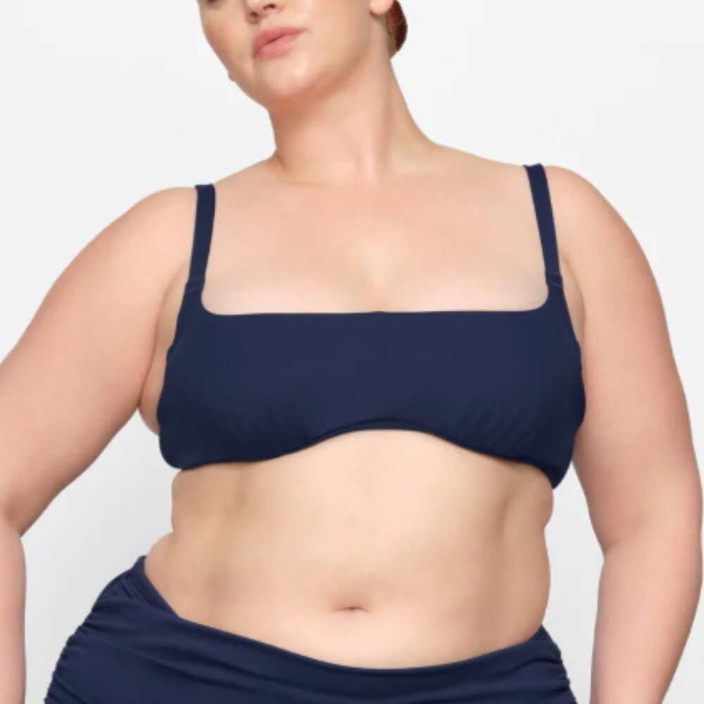 SKIMS Midnight Sculpting Swim Ruched Bikini Top – XS (NWT)